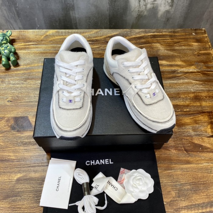 Chanel Fabric & Suede Calfskin Low Top Sneaker 42