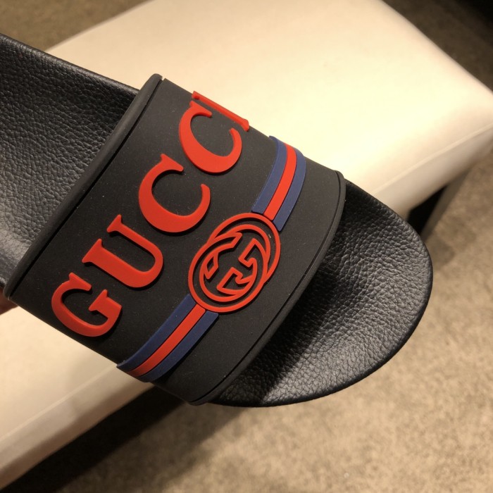 Gucci Slippers 48
