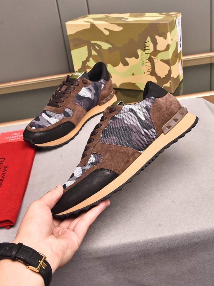 Valentino Garavani Rockrunner camouflage-print sneakers 8