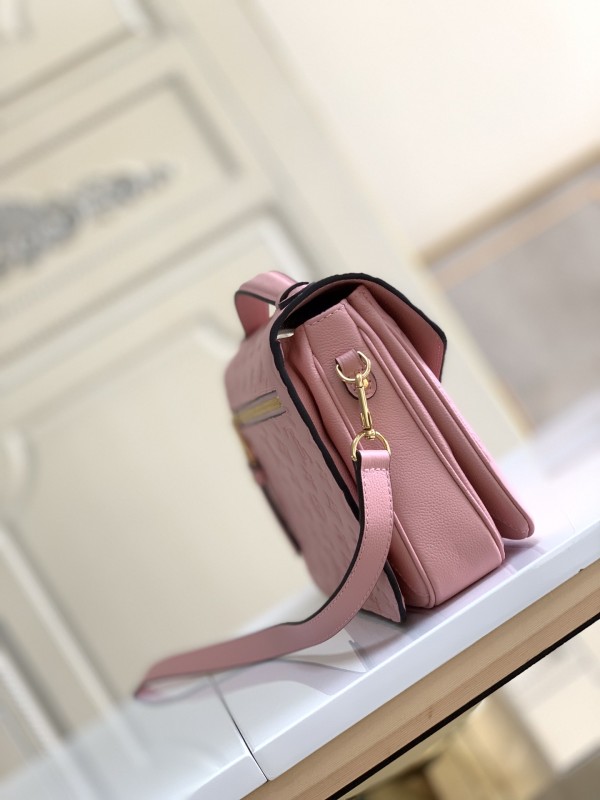 Handbag Louis Vuitton M44071 size 25 x 19 x 9 cm