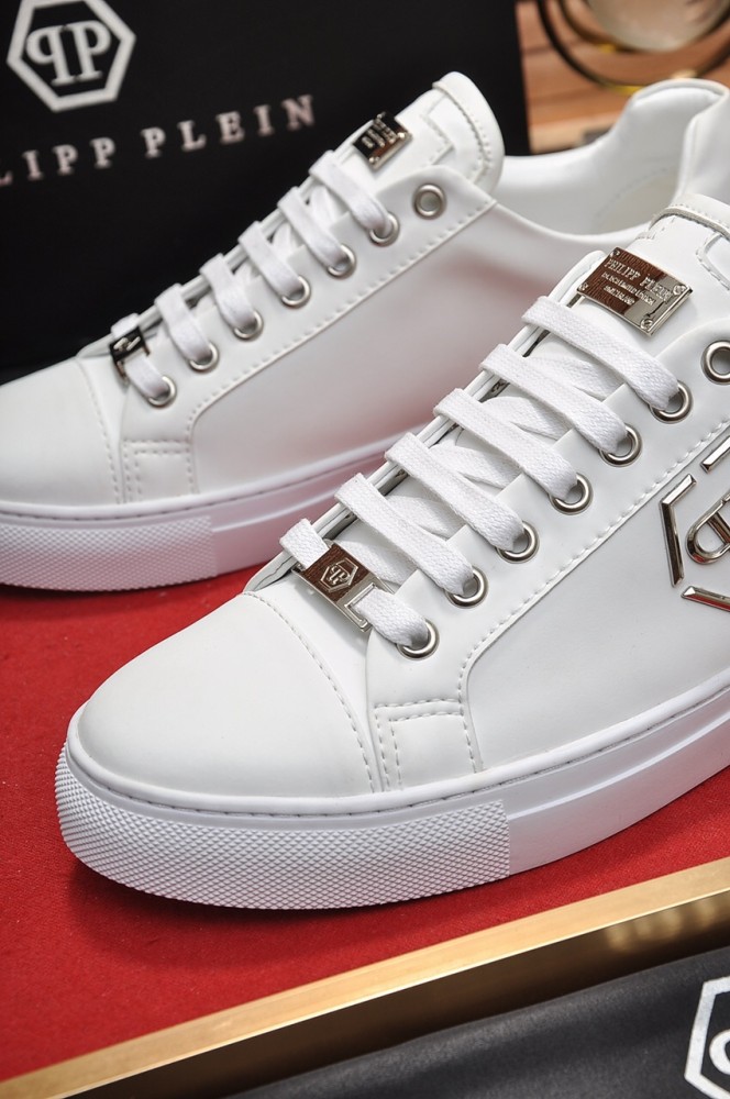 Philipp Plein Low Top Sneakers 28