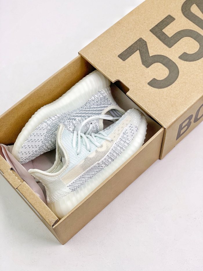 Kids yeezy 350 shoes 1