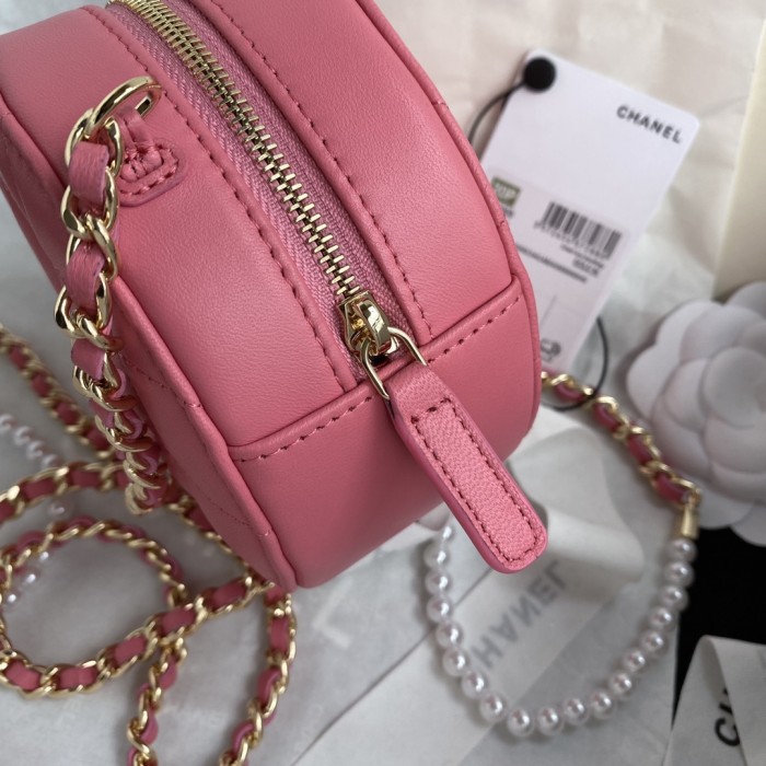 Handbag Chanel size 12x12x4.5 cm