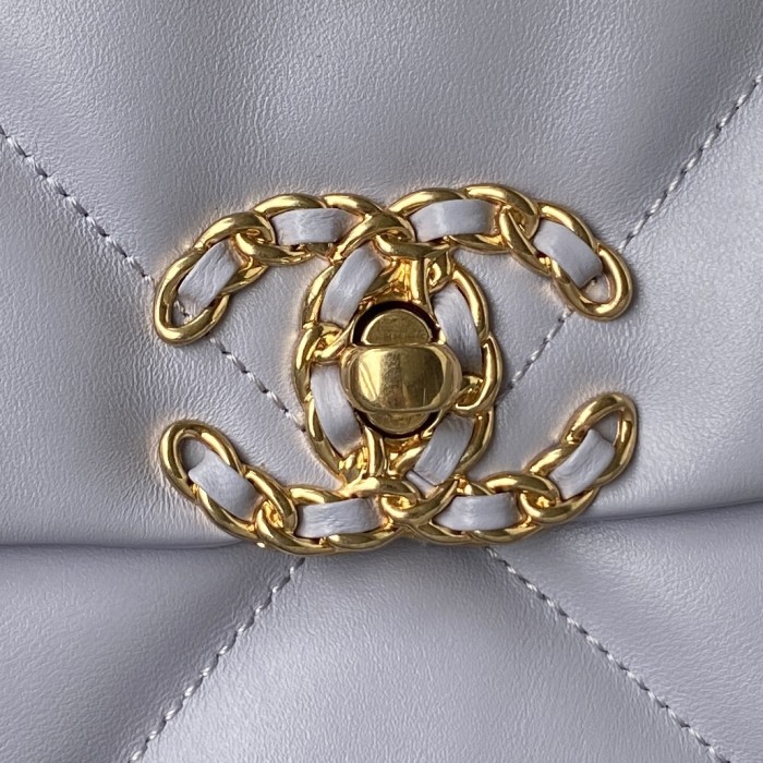 Handbag Chanel size 30 cm