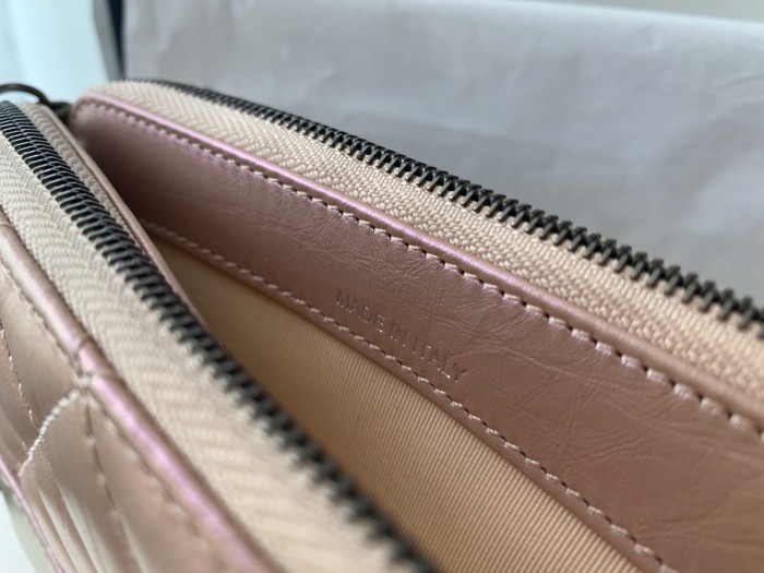 Handbag Chanel A94505 size 19 cm