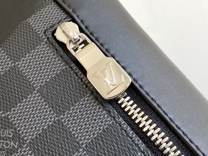 Handbag Louis Vuitton 40362 size 26x13x7 CM