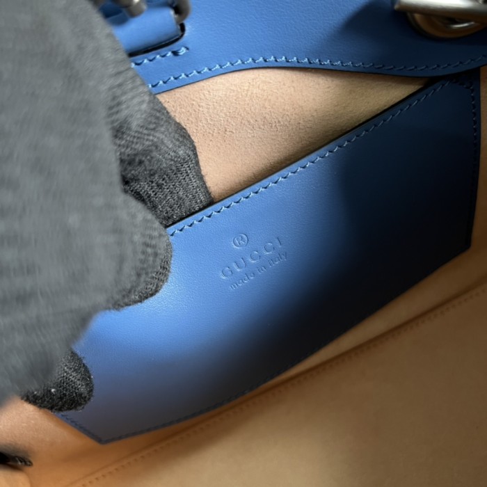 Handbag Gucci 681483 size 26.5*19*11 cm