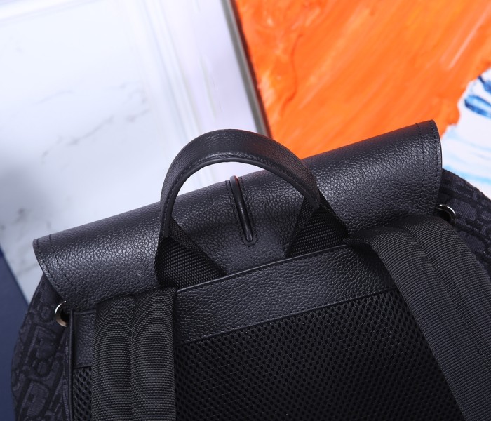 Handbag Dior 93319 size 32*42*16 cm