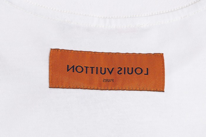 Clothes Louis Vuitton 26