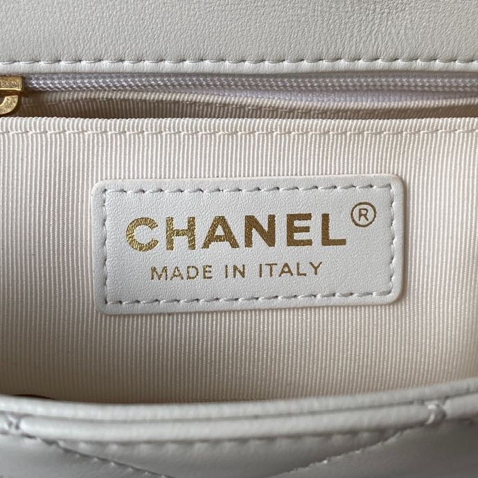 Handbag Chanel AS3749 size 20 cm