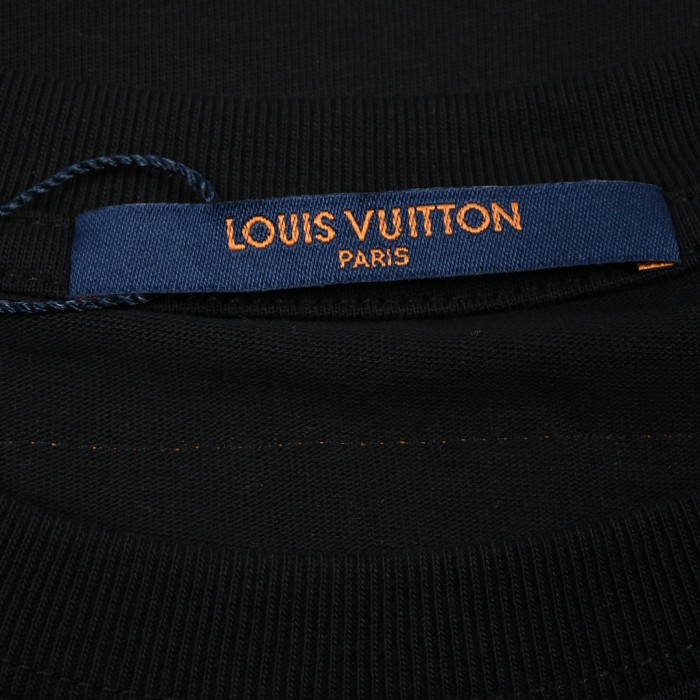 Clothes Louis Vuitton 21