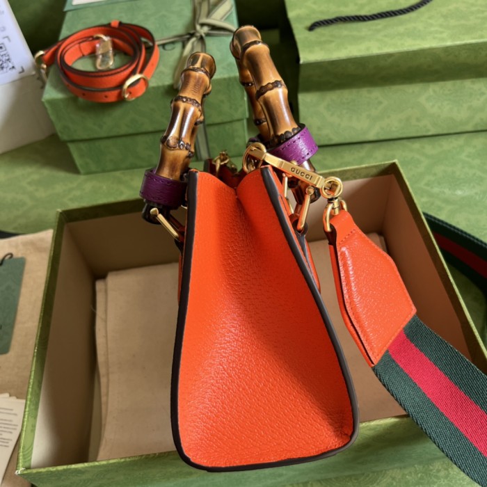 Handbag Gucci 702732 size 20*16*10 cm