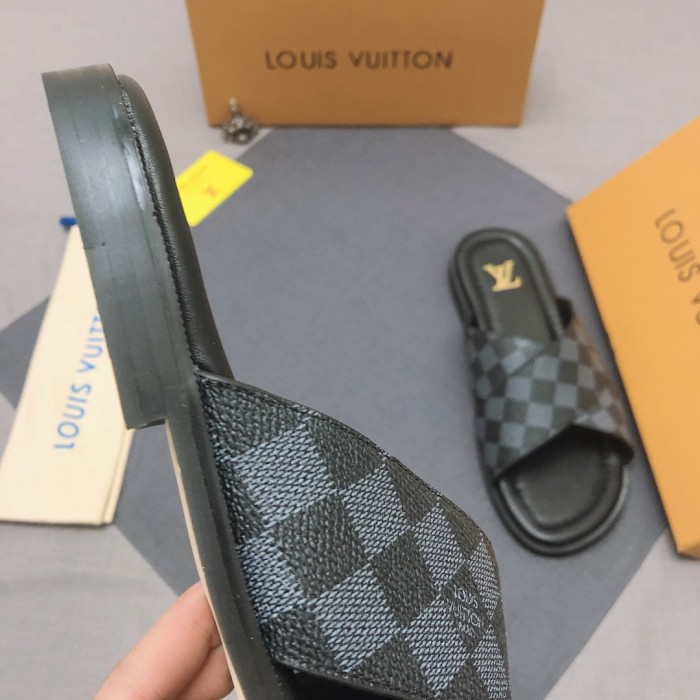 Louis Vuitton Slipper 26