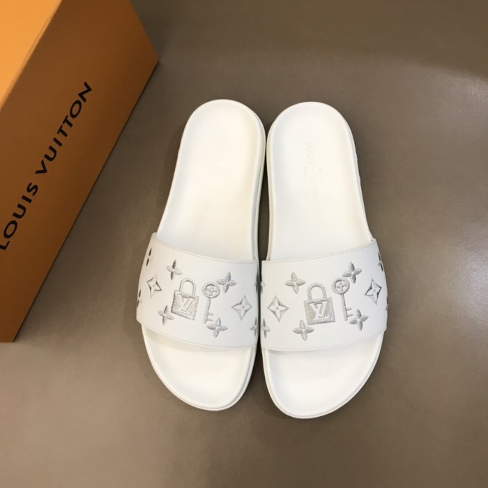 Louis Vuitton Slipper 79