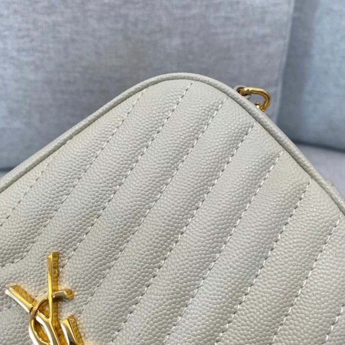 Handbags SAINT LAURENT 585040 size 19-11-5 cm