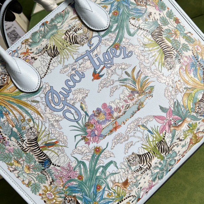 Handbag Gucci 687827 size 38*32*12 cm