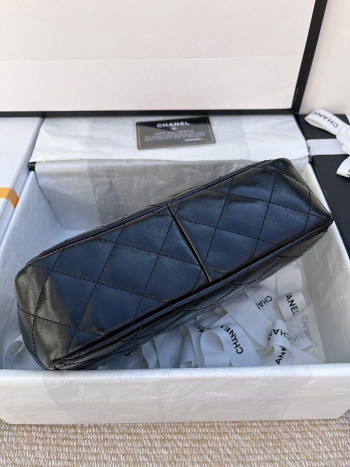 Handbag Chanel size 23 cm