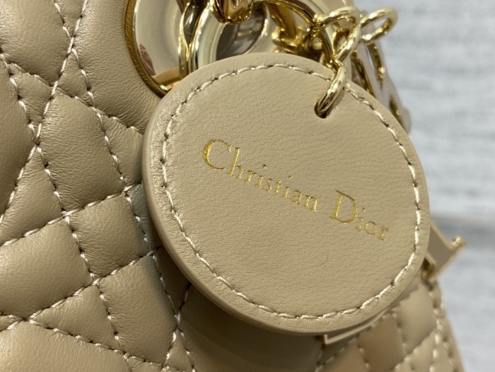 Handbag Dior size 17 cm