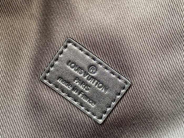 Handbag Louis Vuitton M57079 size 43 x 30 x 14 cm