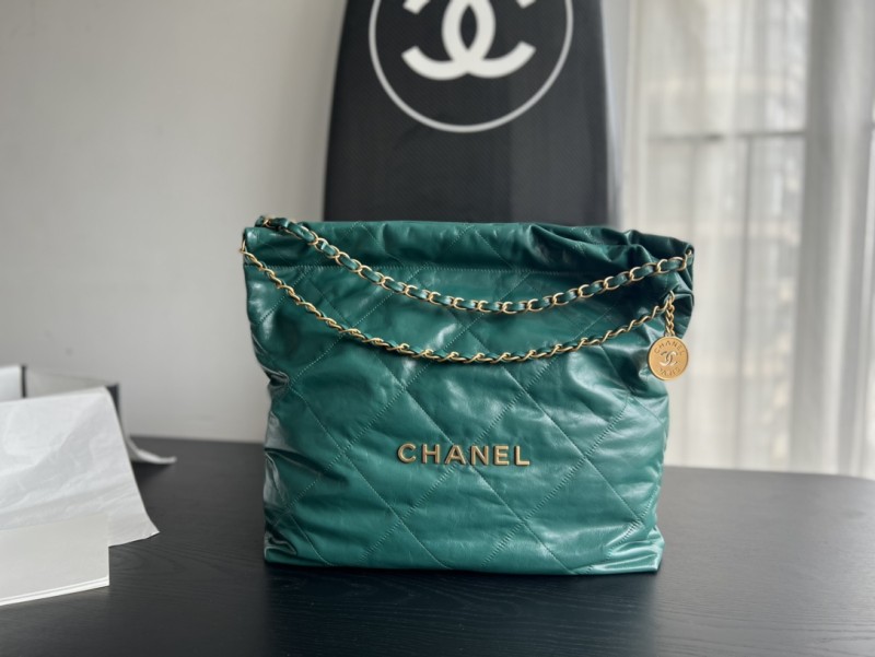 Handbag Chanel size 39cmx42cmx8 cm