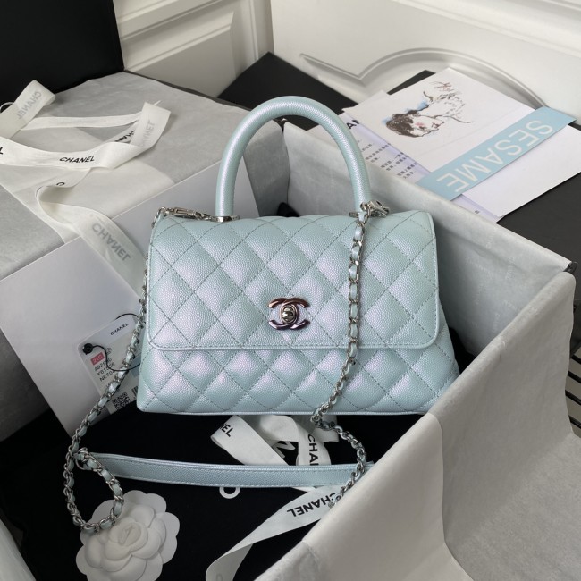 Handbag Chanel 92990 size 23 cm