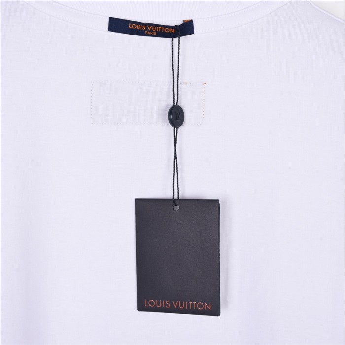 Clothes Louis Vuitton 439