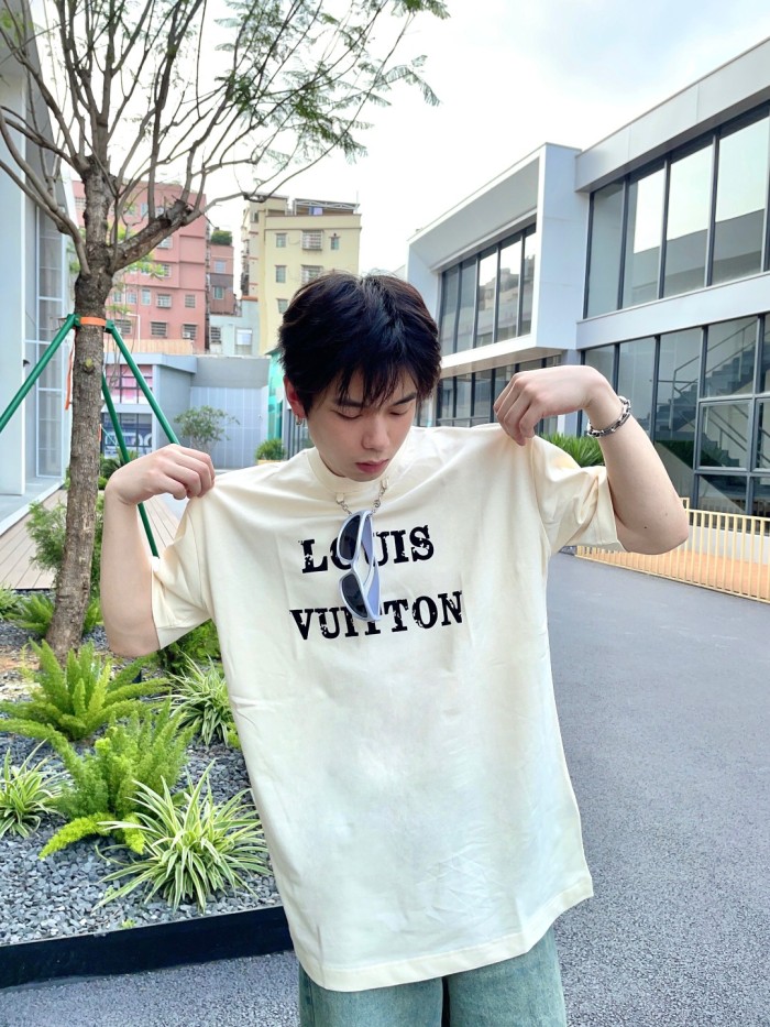 Clothes Louis Vuitton 336