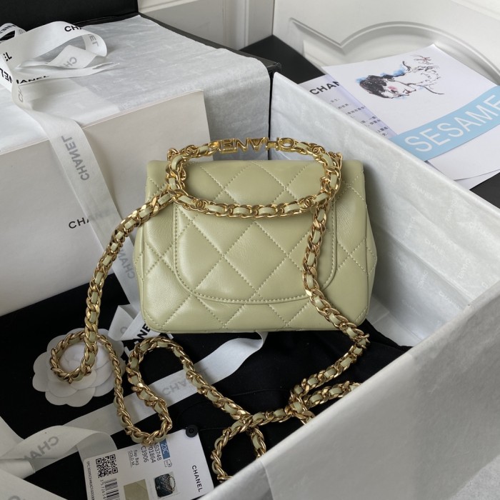 Handbag Chanel AS3748 size 17*13*6 cm