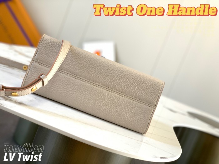 Handbag Louis Vuitton M57214 size 17.0 x 25.0 x 11.0 cm