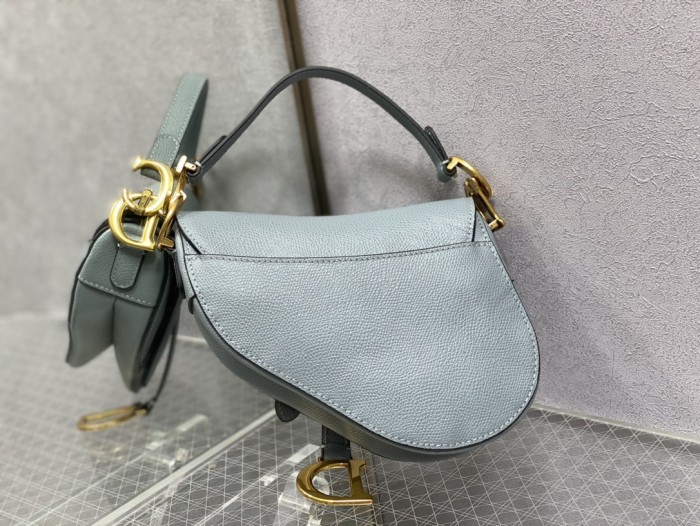 Handbag Dior size 19.5 cm