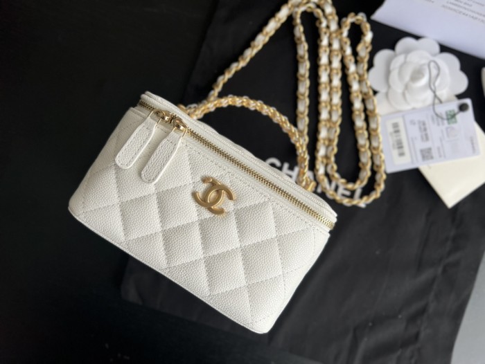 Handbag Chanel AP2805 size 17cmx9.5cmx8 cm