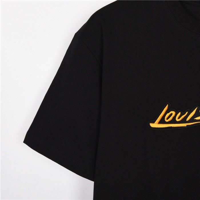 Clothes Louis Vuitton 1