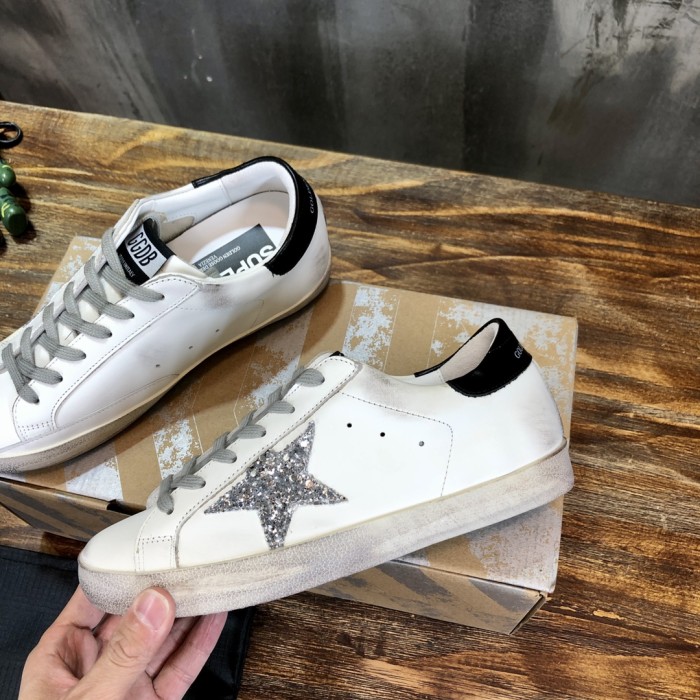 Golden Goose Superstar distressed-finish sneakers 18