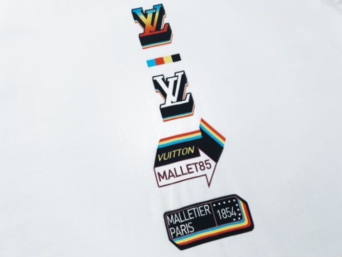 Clothes Louis Vuitton 57