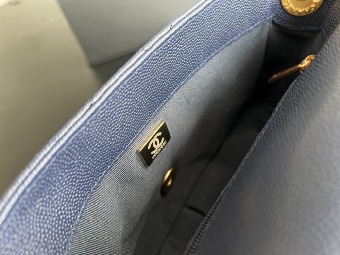 Handbag Chanel AP3369 size 21 cm