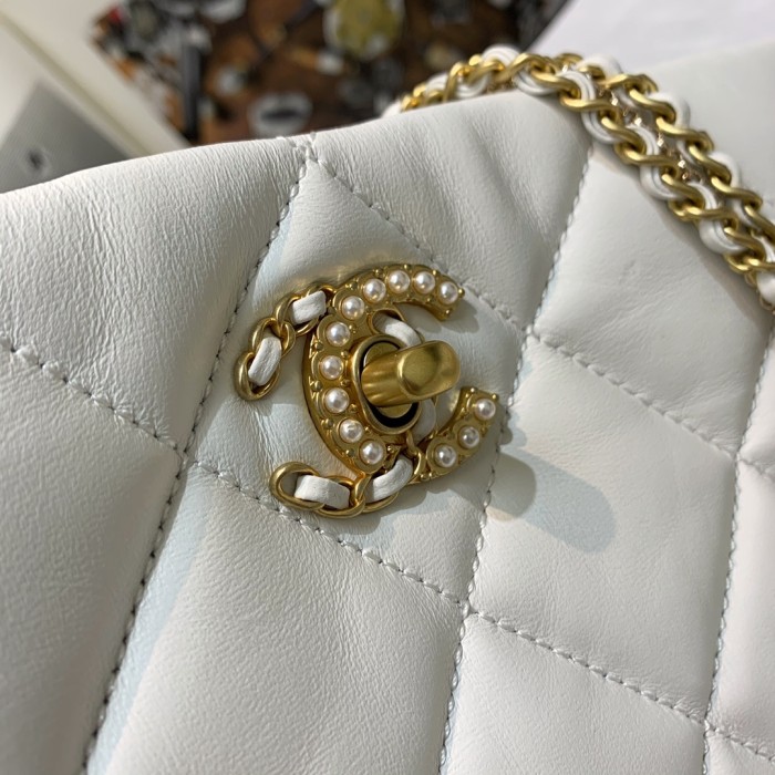 Handbag Chanel AS2666 size 25 19 4 cm