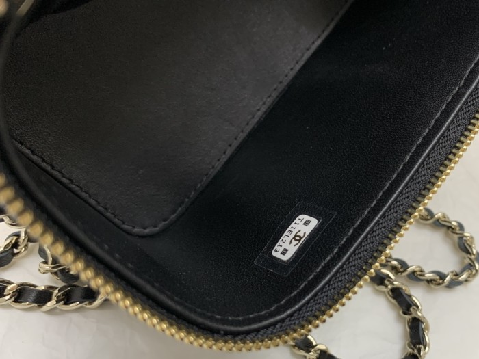 Handbag Chanel size 10*17*8* cm