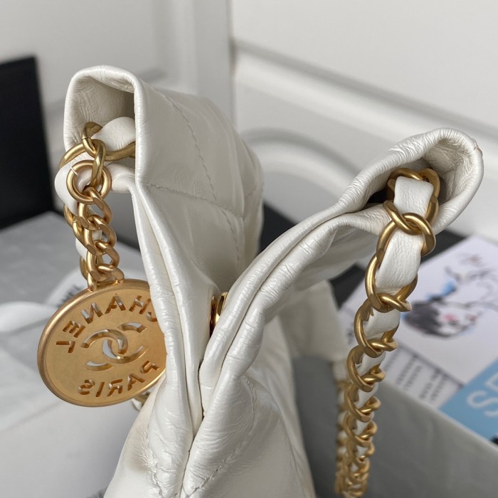 Handbag Chanel AS3261 size 39×42×8 cm