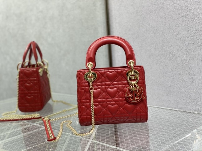 Handbag Dior size 17 cm