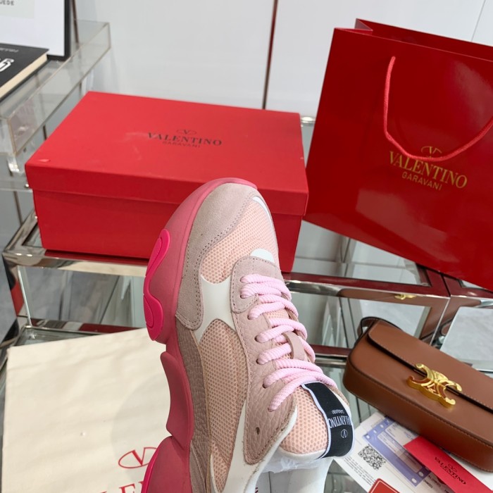 VALENTINO GARAVANI Bubbleback Sneaker 3