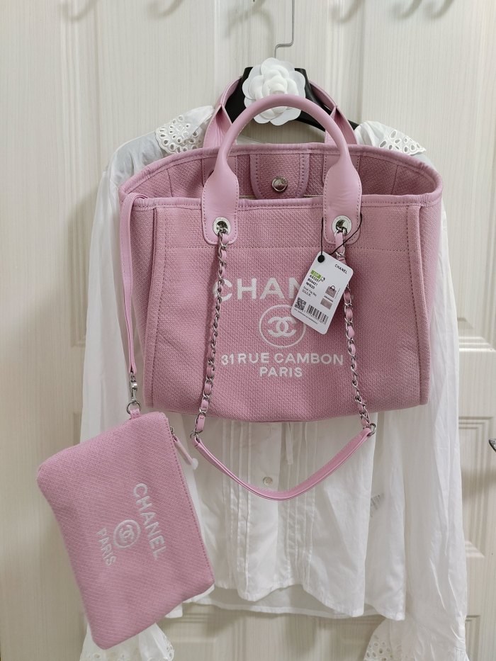 Handbag Chanel size 38 cm