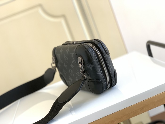 Handbag Louis Vuitton M45579 size 21 x 12 x 6.5 cm