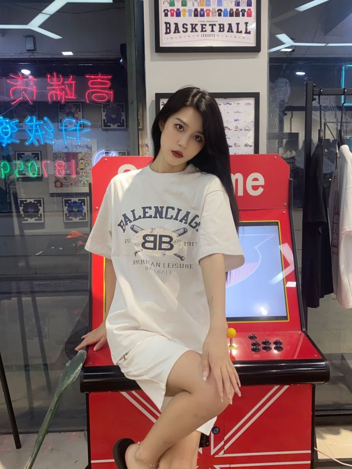 Clothes Balenciaga 26