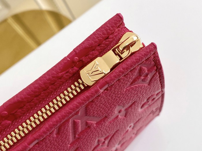 Handbag Louis Vuitton M45665 size 26X20X5 cm