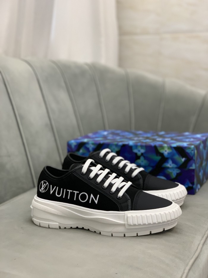 Louis Vuitton Squad sneaker 4