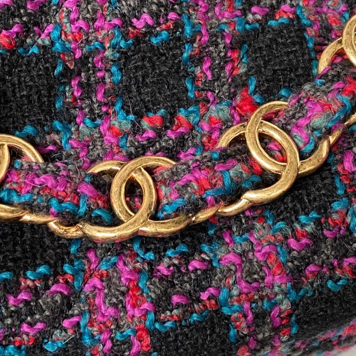 Handbag Chanel AS3564 size 55X33X24 cm