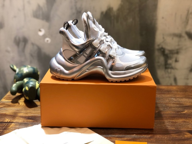 Louis Vuitton Archlight 25