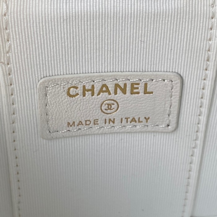 Handbag Chanel AP2581 size 8.5*11*7 cm