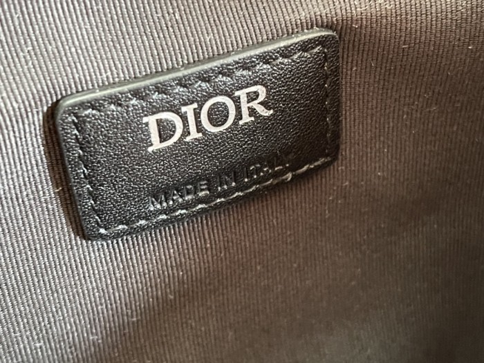 Handbag Dior size 20 x 15 x 5 cm