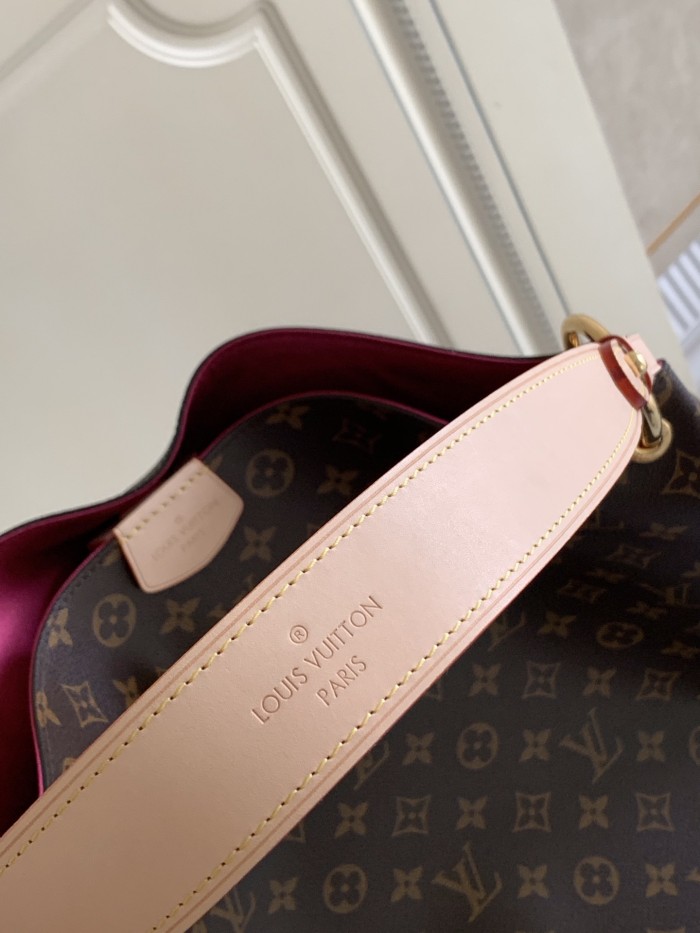 Handbag Louis Vuitton M43704 size 35.5 × 14.0× 33.5 cm